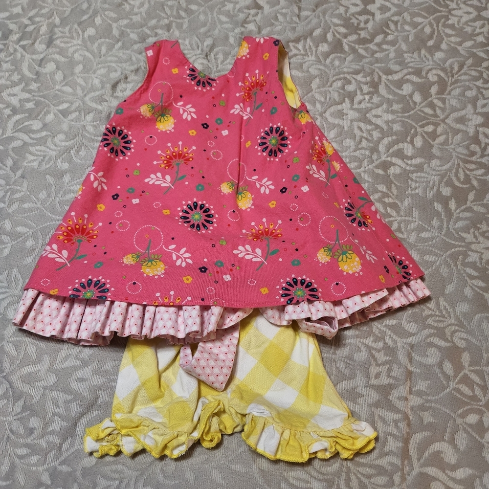 RicRac Ruffles - Picture 2 of 2